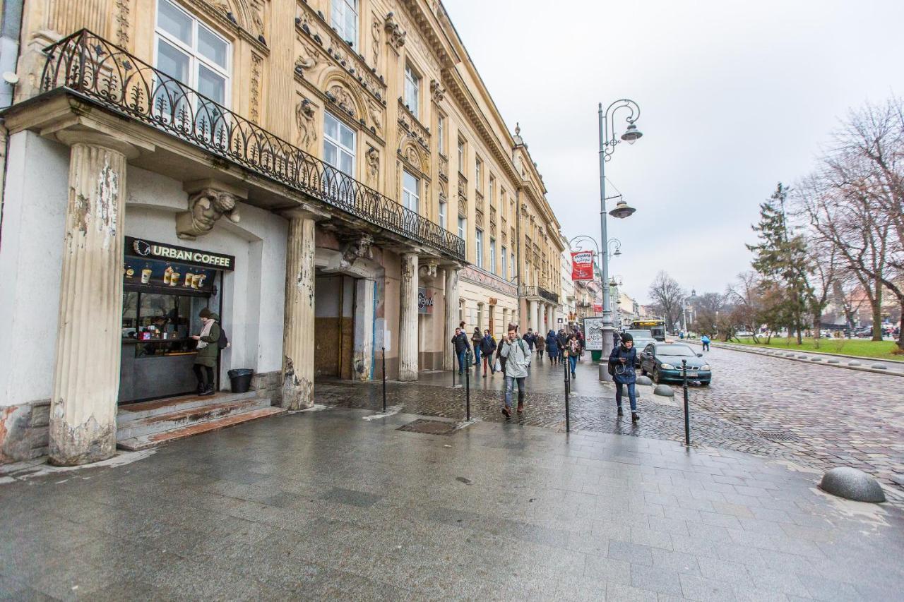 Апартаменти Королівські На Вулиці Лесі Українки 19 Lviv Exterior photo